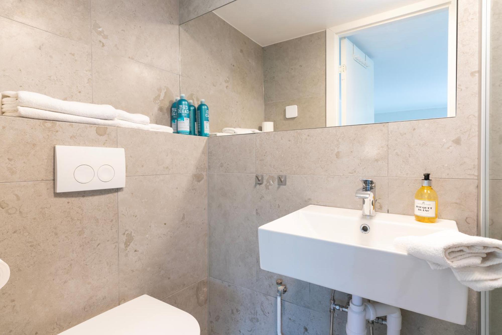 Falsterbo Guesthouse - Modern Comfort With Private Patio Сканер-мед-Фальстербу Екстер'єр фото
