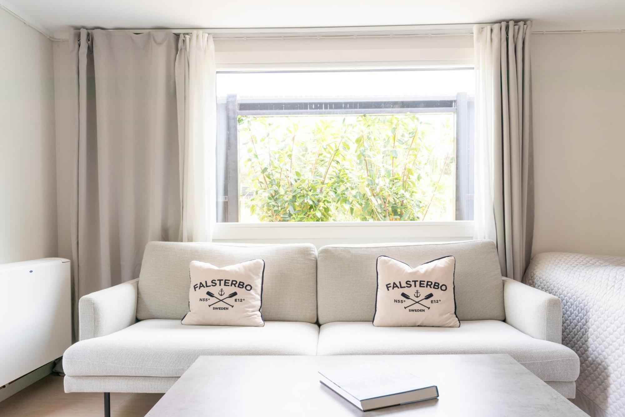Falsterbo Guesthouse - Modern Comfort With Private Patio Сканер-мед-Фальстербу Екстер'єр фото